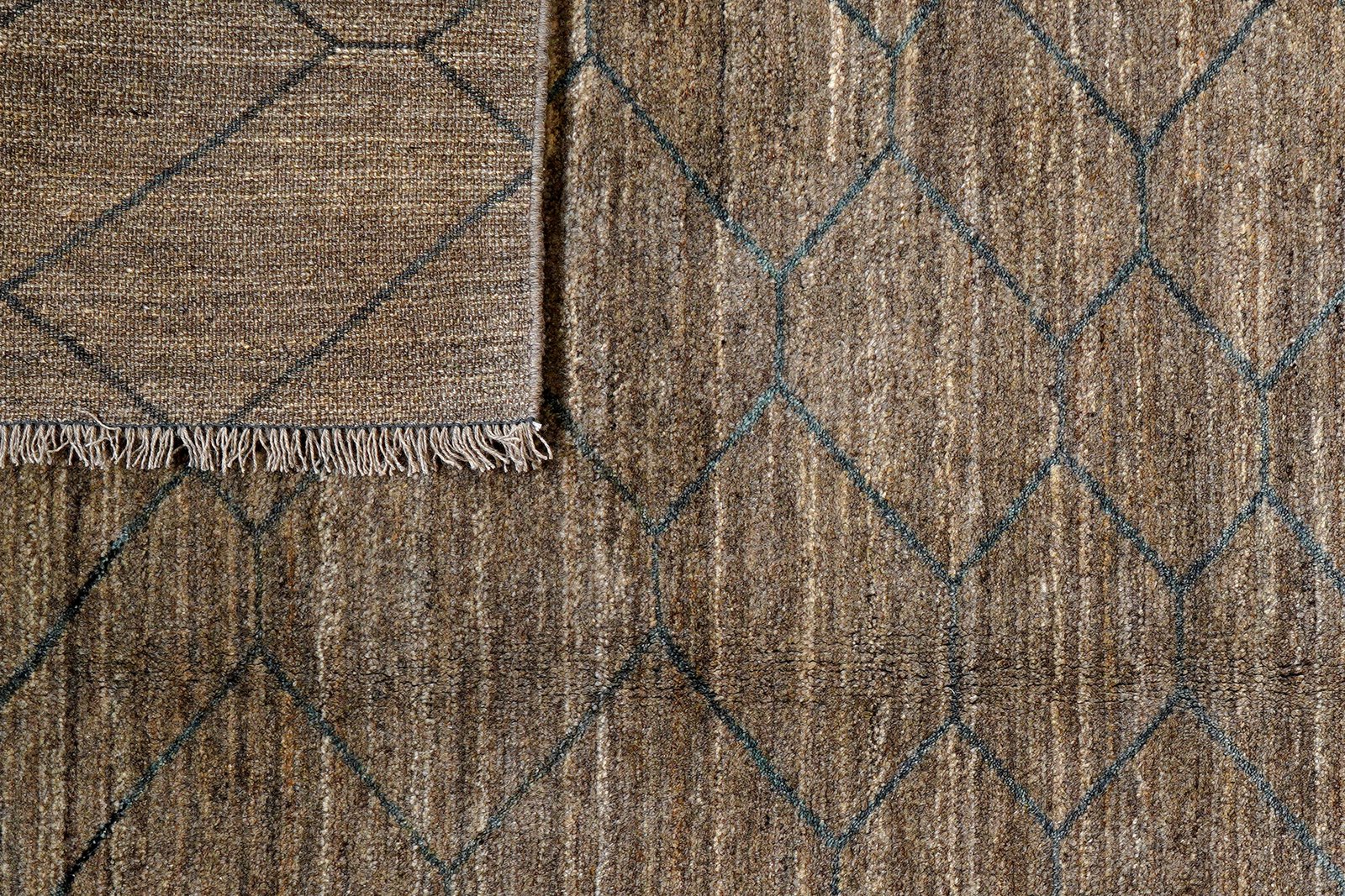 Gabbeh Basi — Hand-knotted, 209x288 cm, Grey, 100% Virgin Wool | View 7
