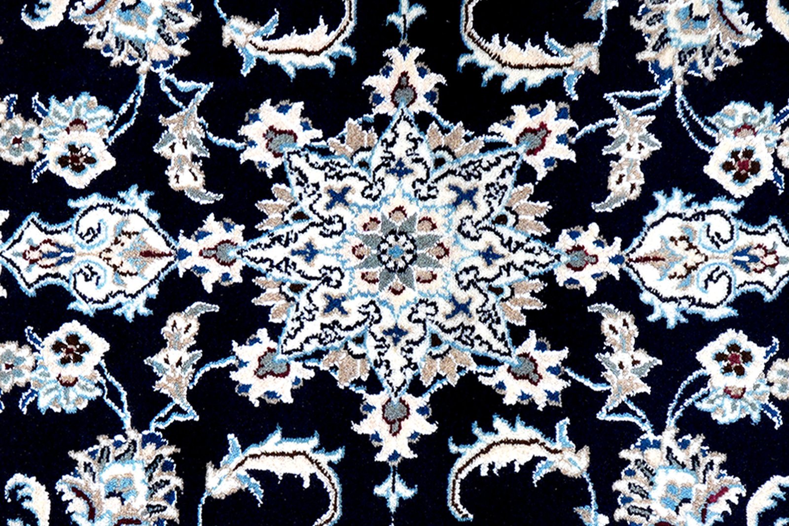 Nain 12La — Hand-knotted, 75x289 cm, Blue, 100% Virgin Wool | View 6