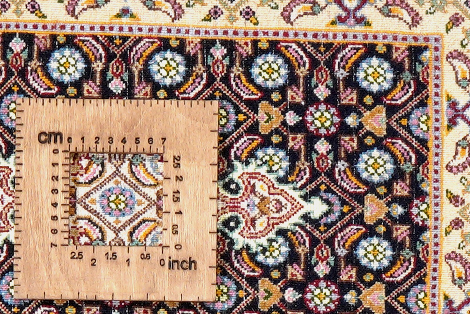 Moud Mahi — Hand-knotted, 40x60 cm, Blue, 100% Virgin Wool | View 8