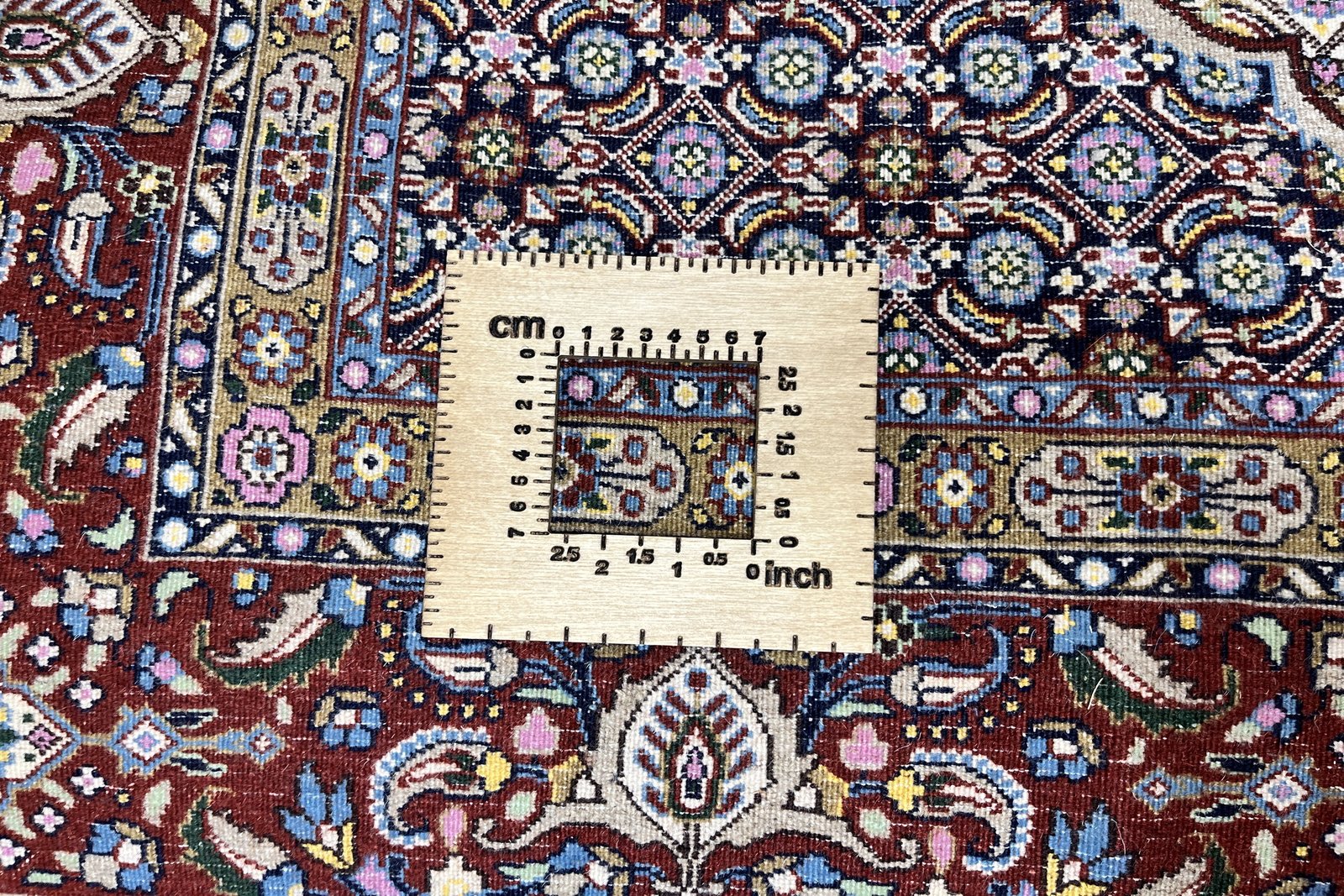Moud Mahi — Hand-knotted, 150x195 cm, Beige, 100% Virgin Wool | View 11