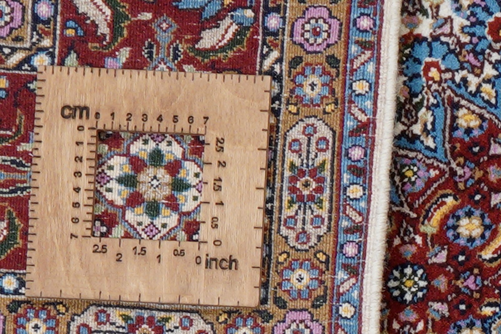 Moud Mahi — Hand-knotted, 150x195 cm, Beige, 100% Virgin Wool | View 8
