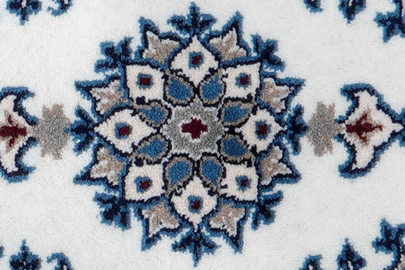Nain 12La — Hand-knotted, 37x59 cm, Multicolor, 100% Virgin Wool | View 6