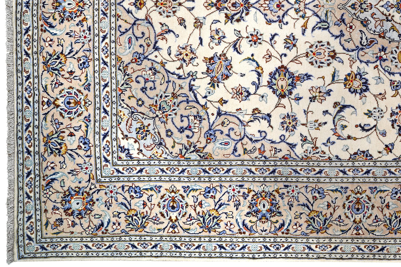 Kashan — Hand-knotted, 199x305 cm, Beige, 100% Virgin Wool | View 3