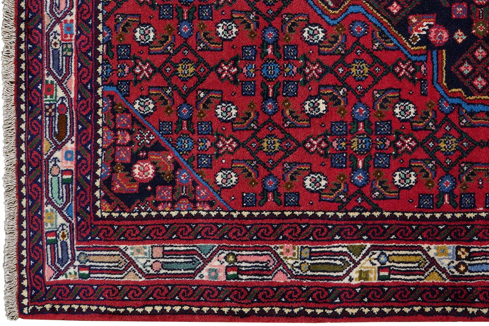 Assadabad — Hand-knotted, 113x163 cm, Red, 100% Virgin Wool | View 3