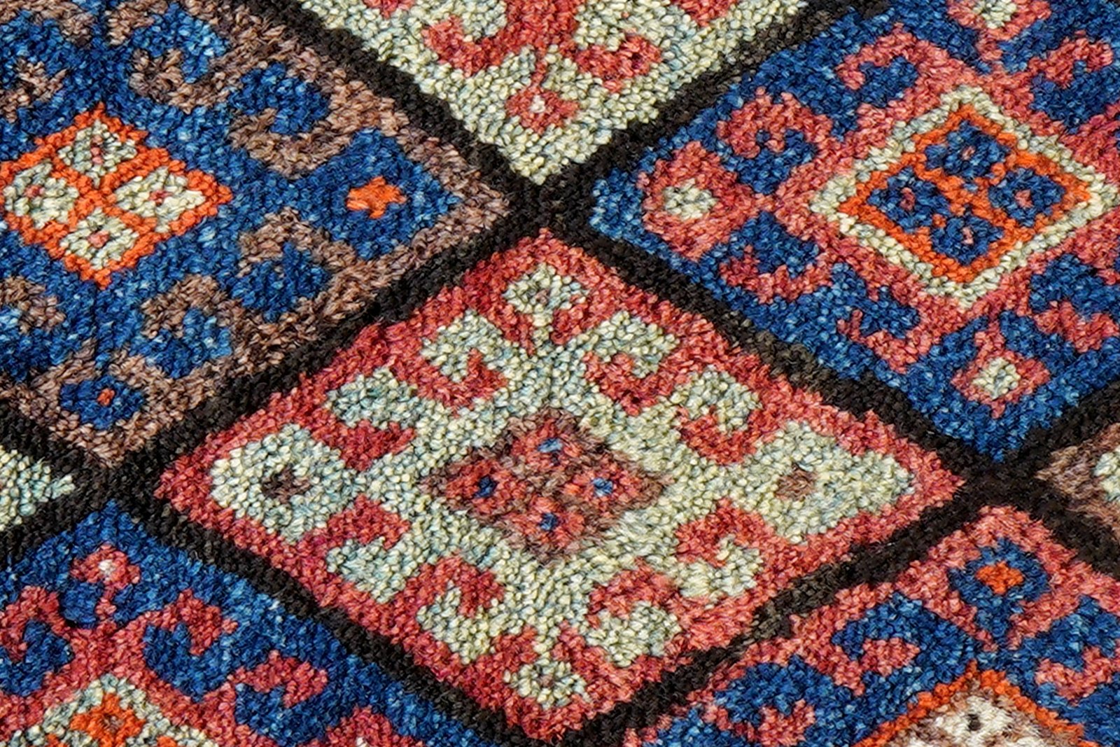 Gashgai — Hand-knotted, 66x67 cm, Multicolor, 100% Virgin Wool | View 6