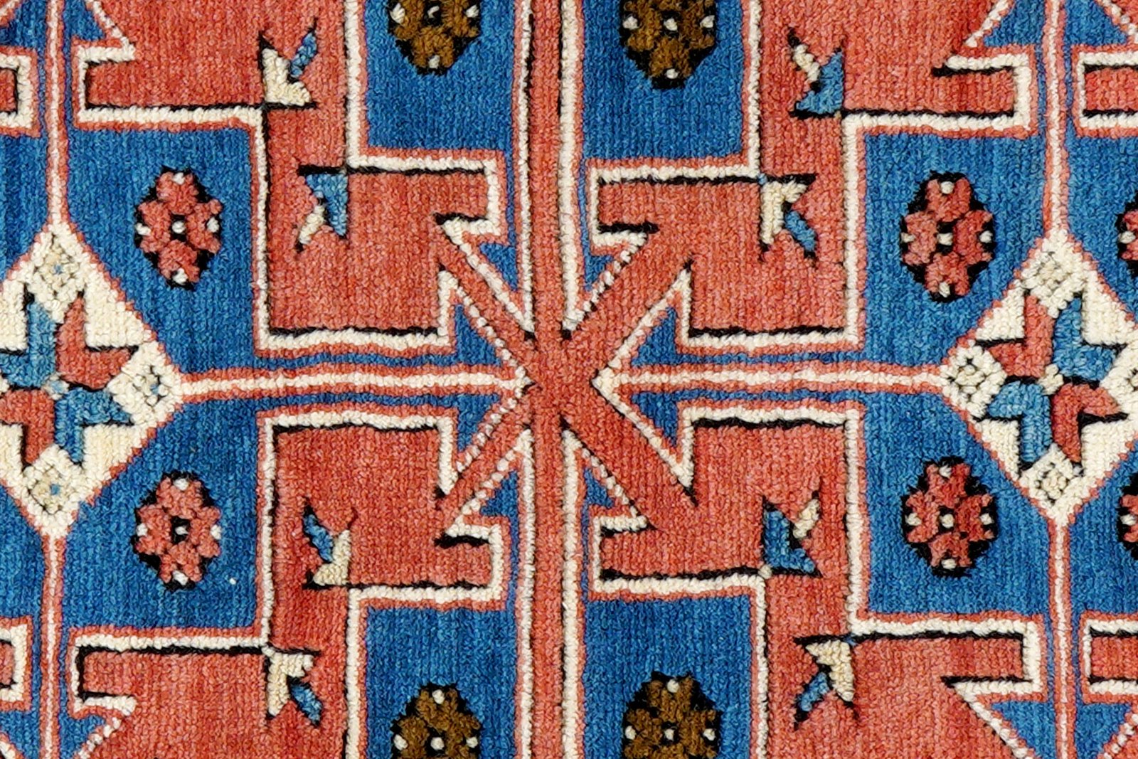 Kars — Hand-knotted, 85x118 cm, Multicolor, 100% Virgin Wool | View 6