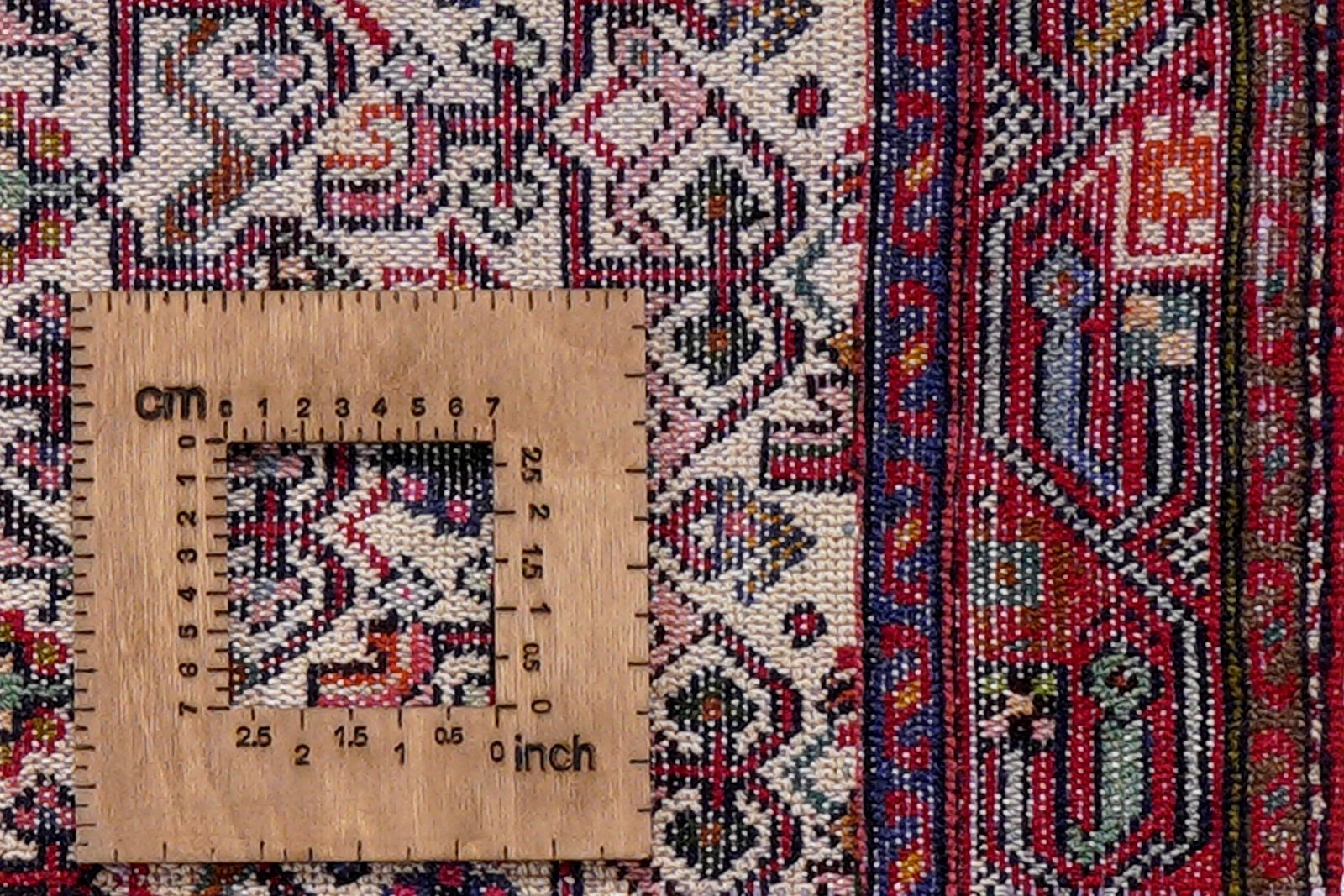 Assadabad — Hand-knotted, 83x215 cm, Beige, 100% Virgin Wool | View 8