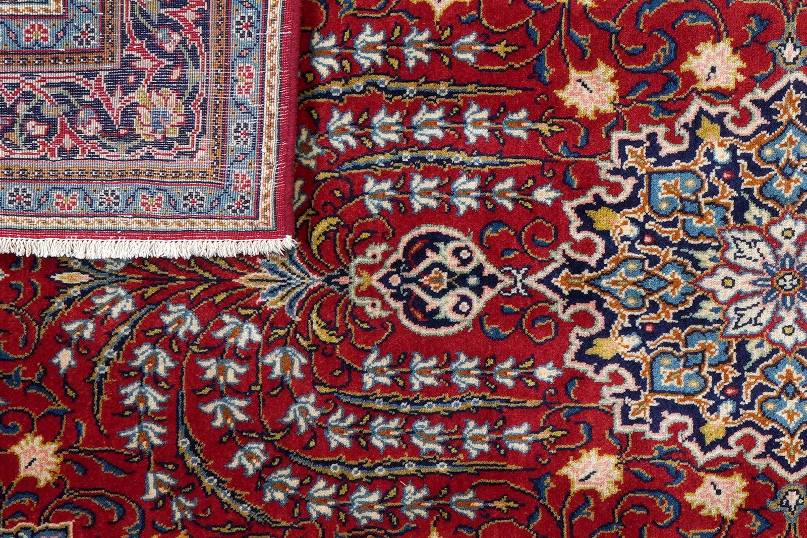 Sarough — Hand-knotted, 132x220 cm, Red, 100% Virgin Wool | View 7