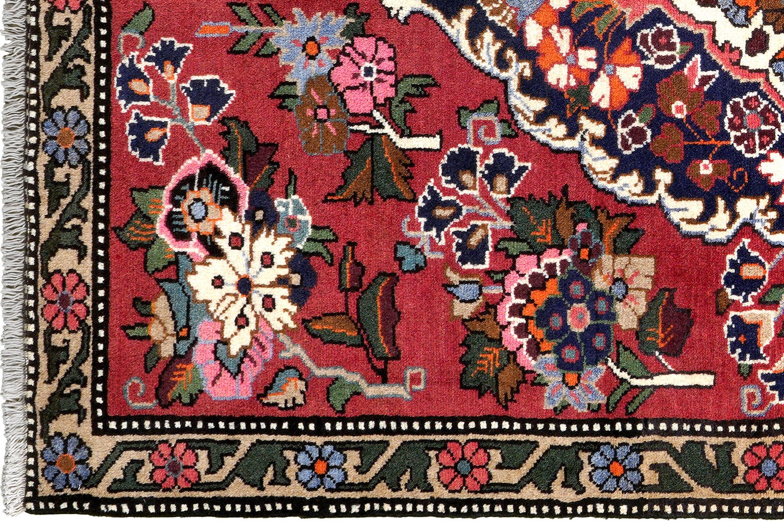 Saveh — Hand-knotted, 109x161 cm, Red, 100% Virgin Wool | View 3