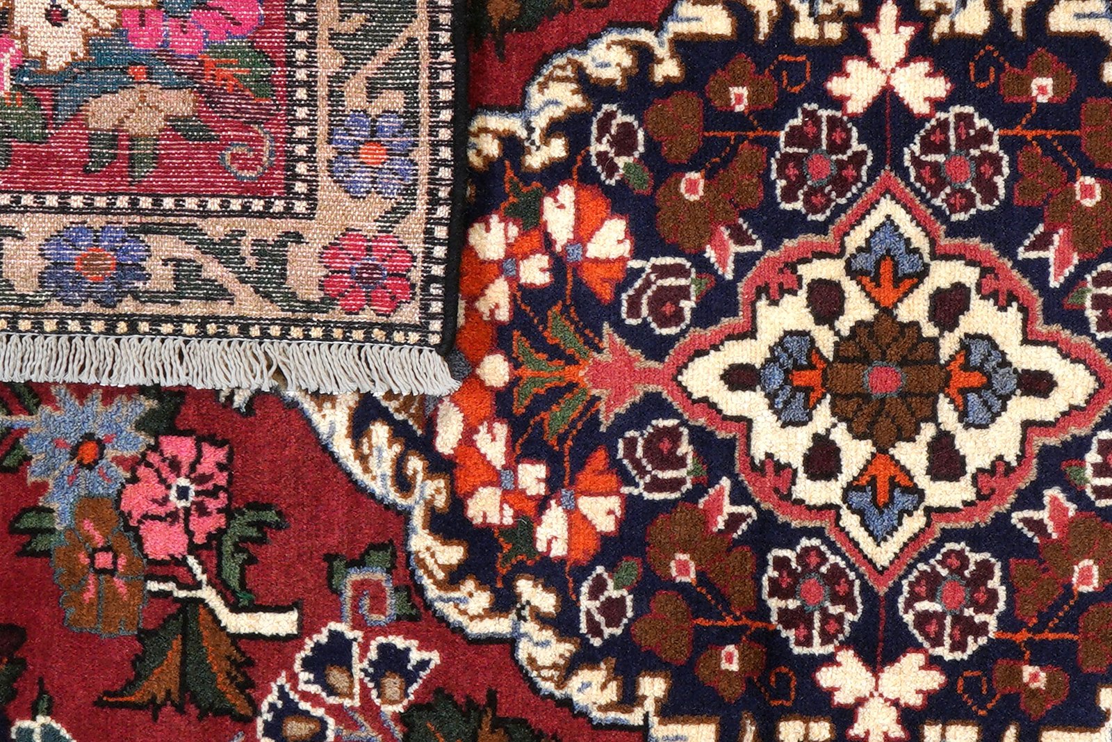 Saveh — Hand-knotted, 109x161 cm, Red, 100% Virgin Wool | View 7