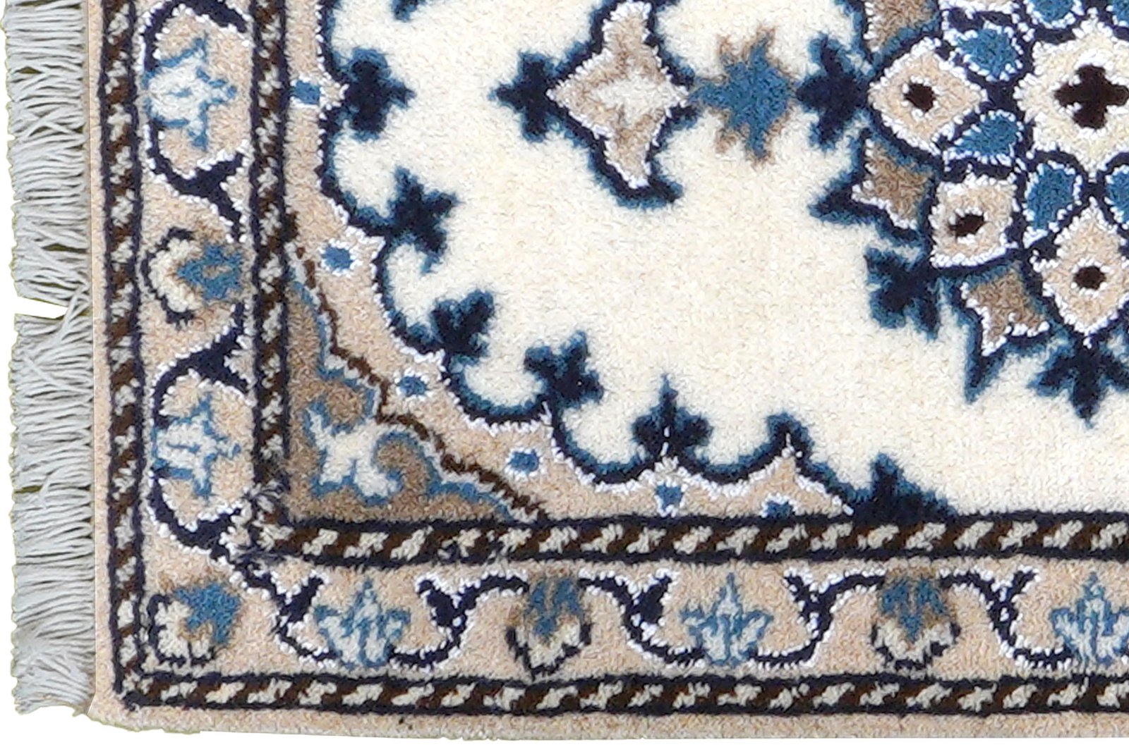 Nain 12La — Hand-knotted, 39x62 cm, Beige, 100% Virgin Wool | View 3