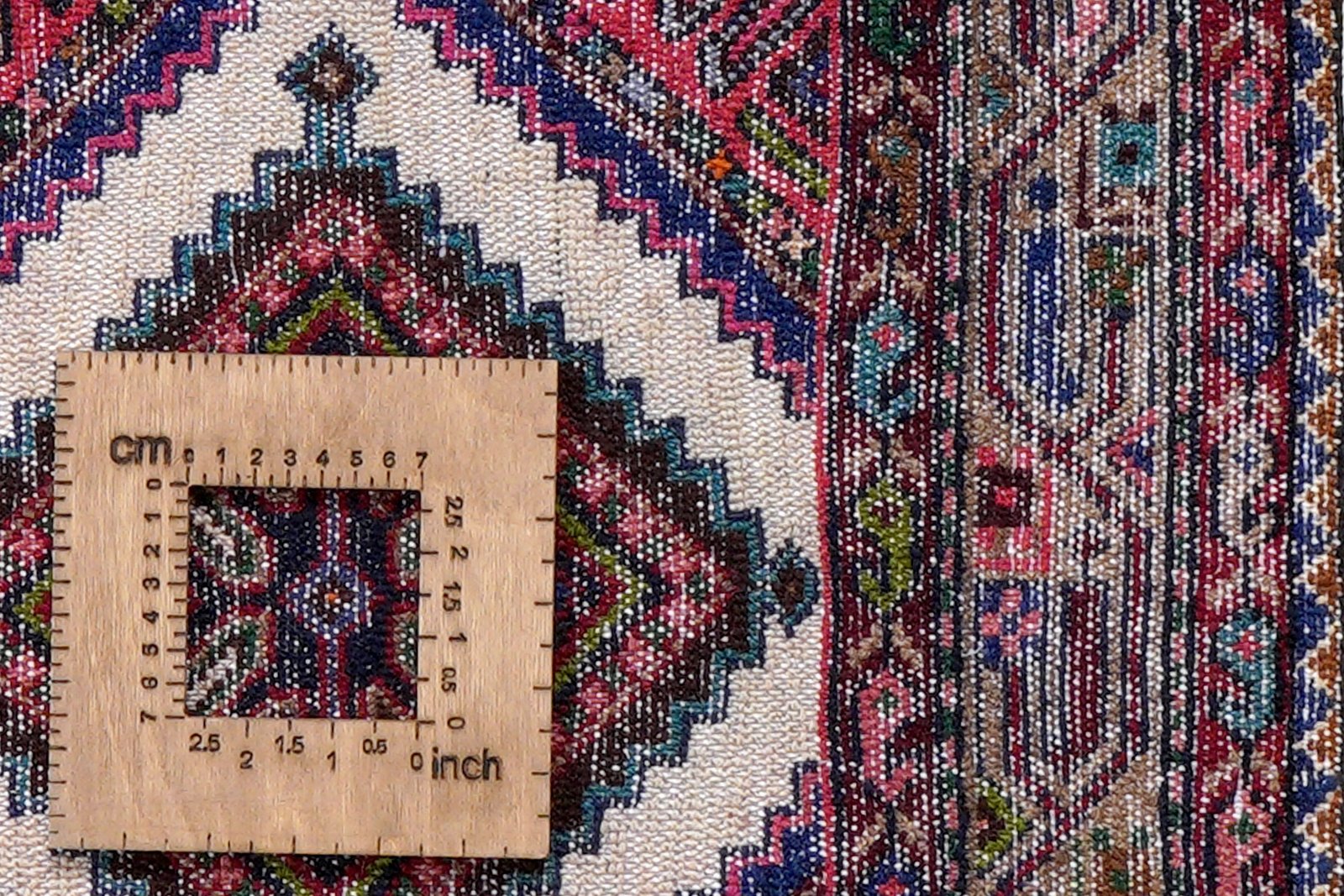 Zagheh — Hand-knotted, 84x310 cm, Beige, 100% Virgin Wool | View 8