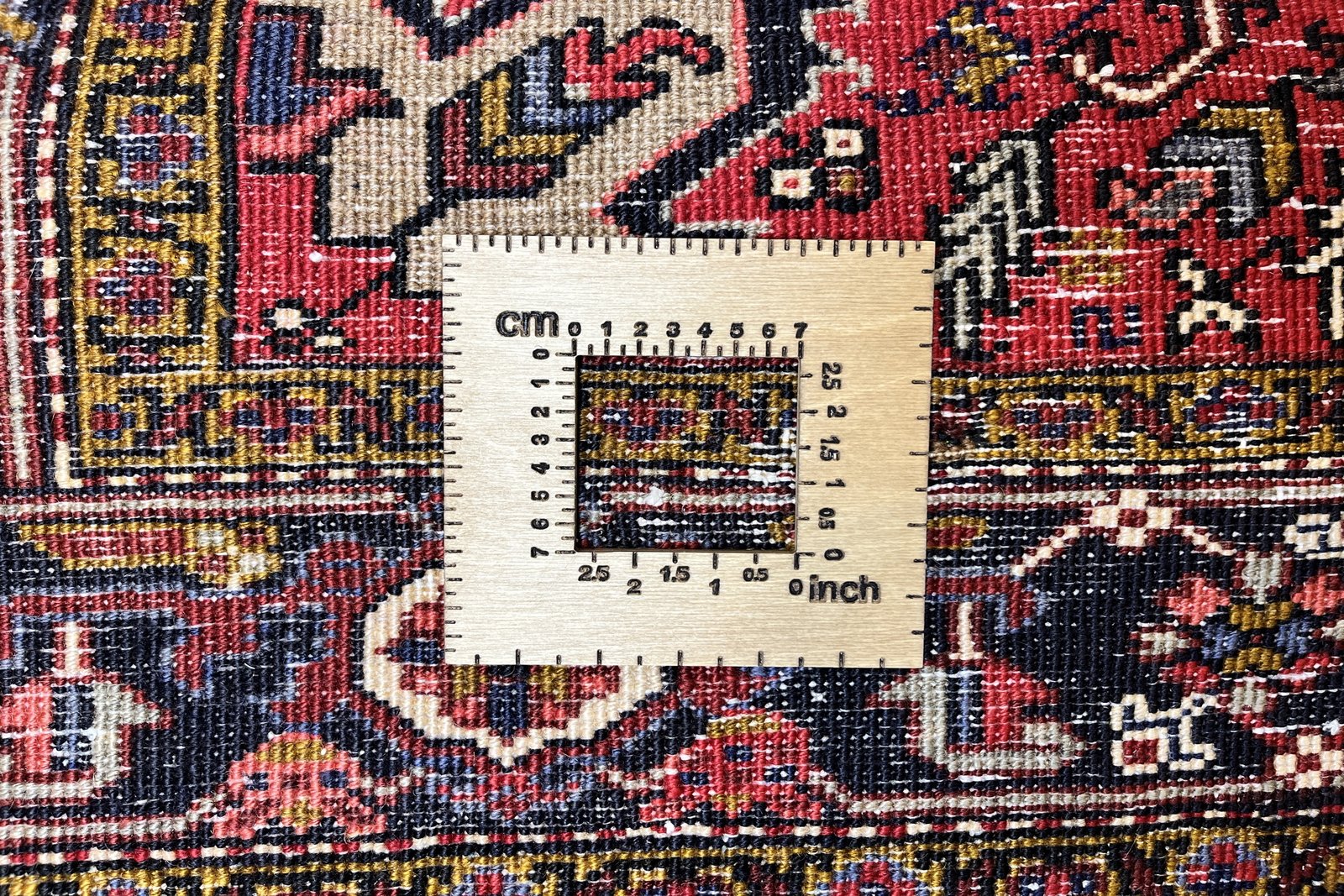 Mehrewan — Hand-knotted, 155x198 cm, Red, 100% Virgin Wool | View 11