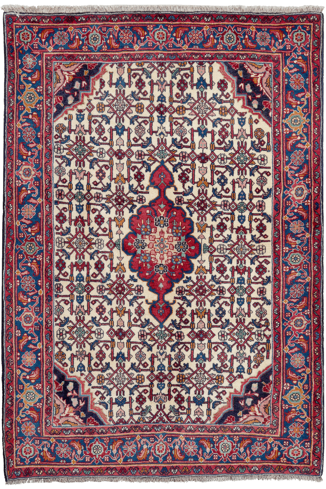 Bidjar Zandjan — Hand-knotted, 109x160 cm, Beige, 100% Virgin Wool | Main view