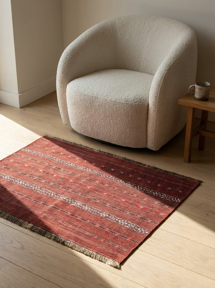 Kelim Turkman — Handmade, 98x67 cm, Brown, 100% Virgin Wool | Detail view