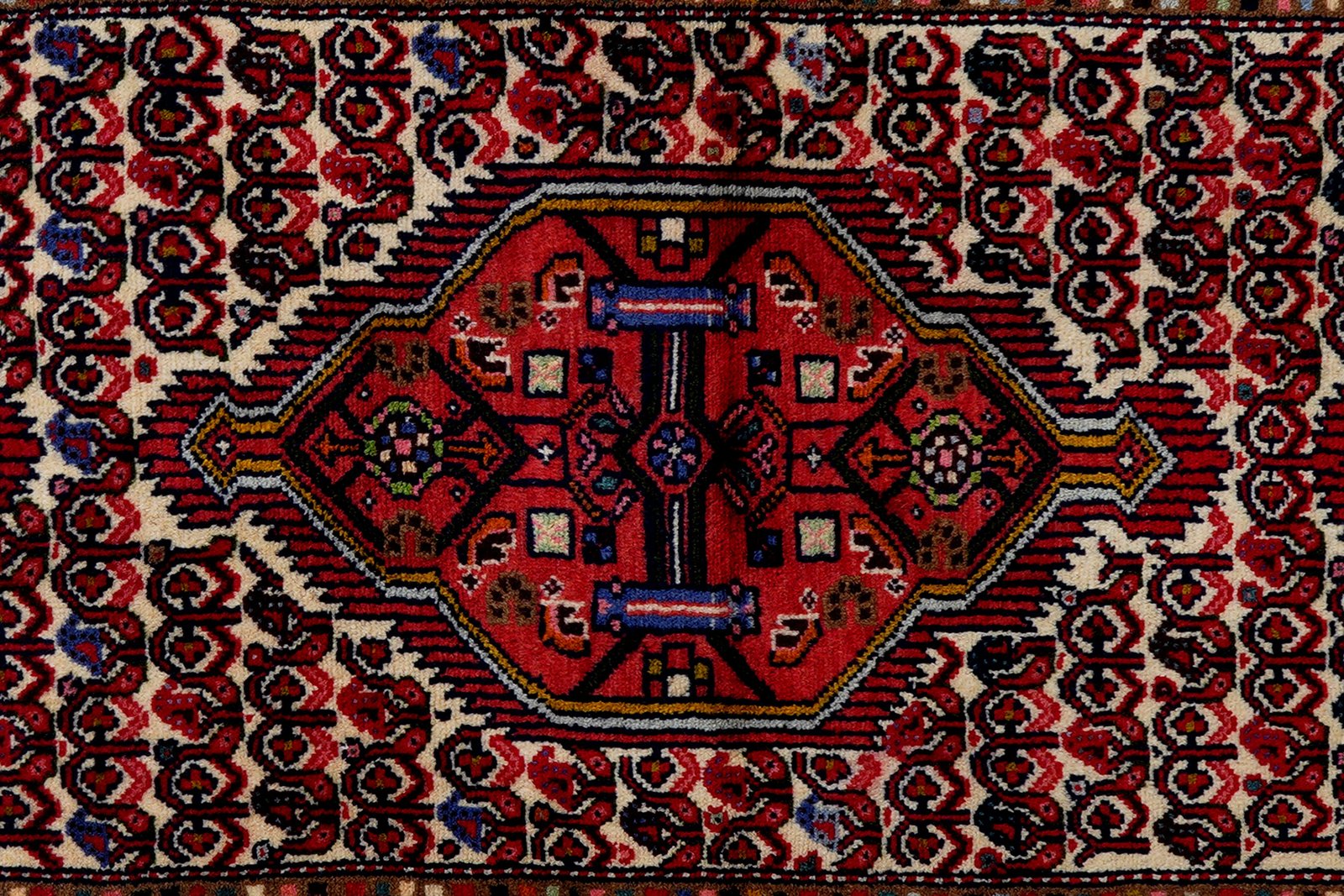 Assadabad — Hand-knotted, 79x290 cm, Beige, 100% Virgin Wool | View 6