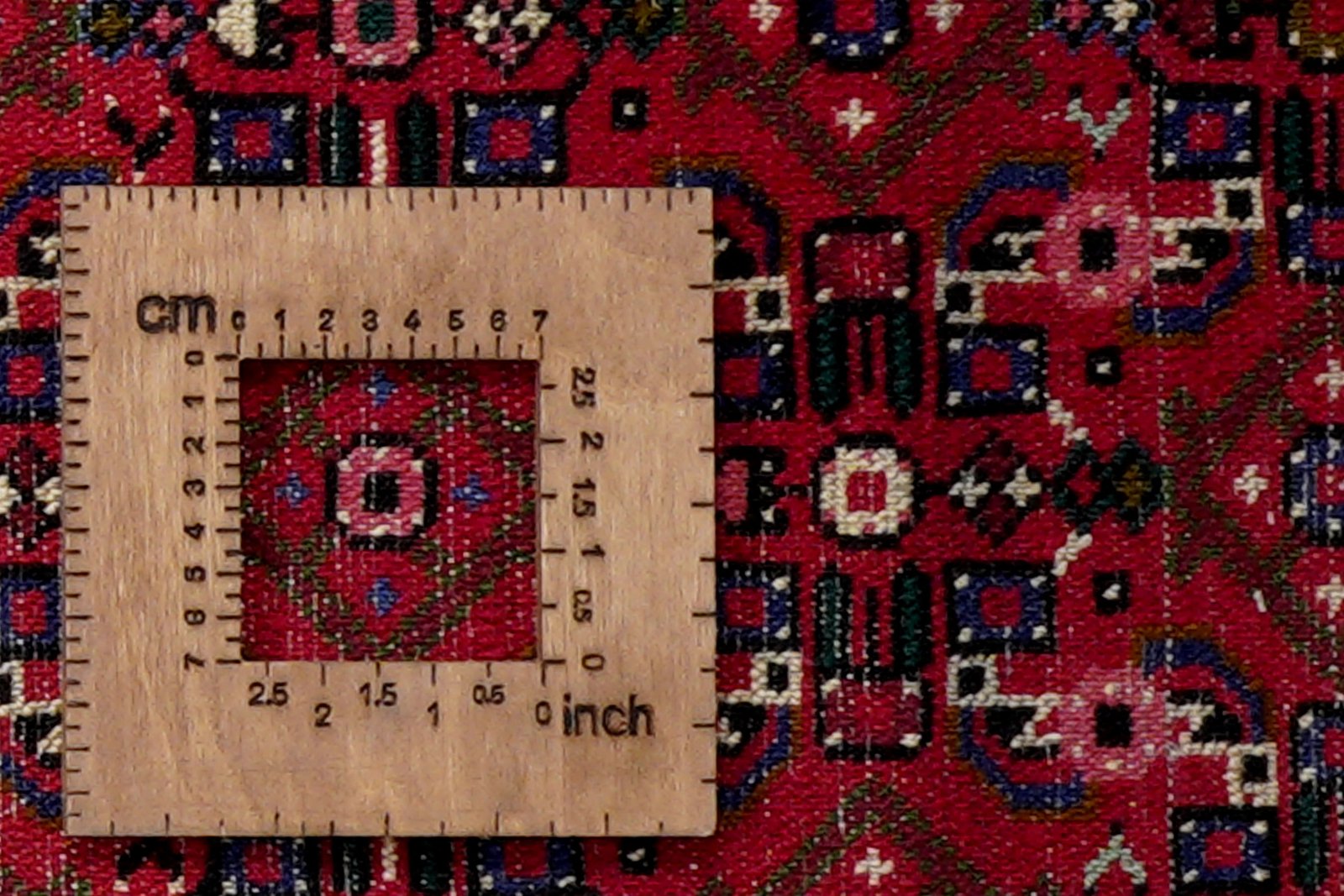 Hosseinabad — Hand-knotted, 79x304 cm, Red, 100% Virgin Wool | View 8