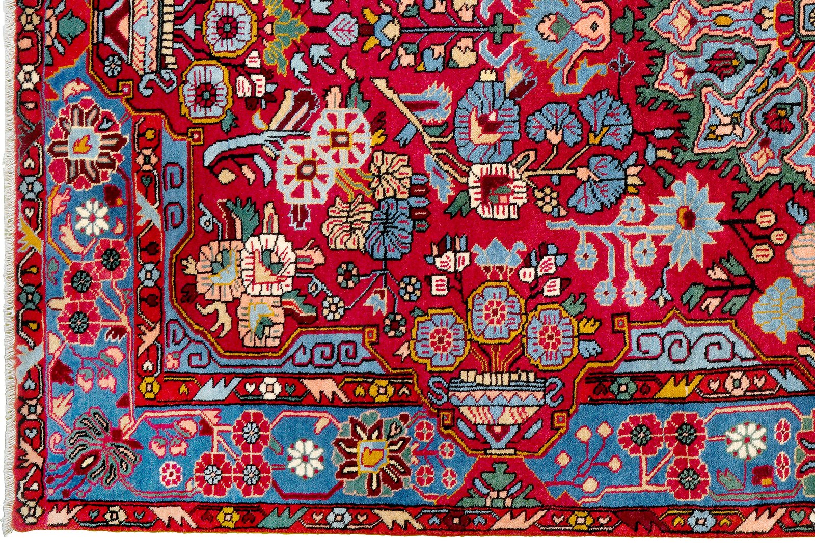 Nahavand — Hand-knotted, 156x240 cm, Red, 100% Virgin Wool | View 3