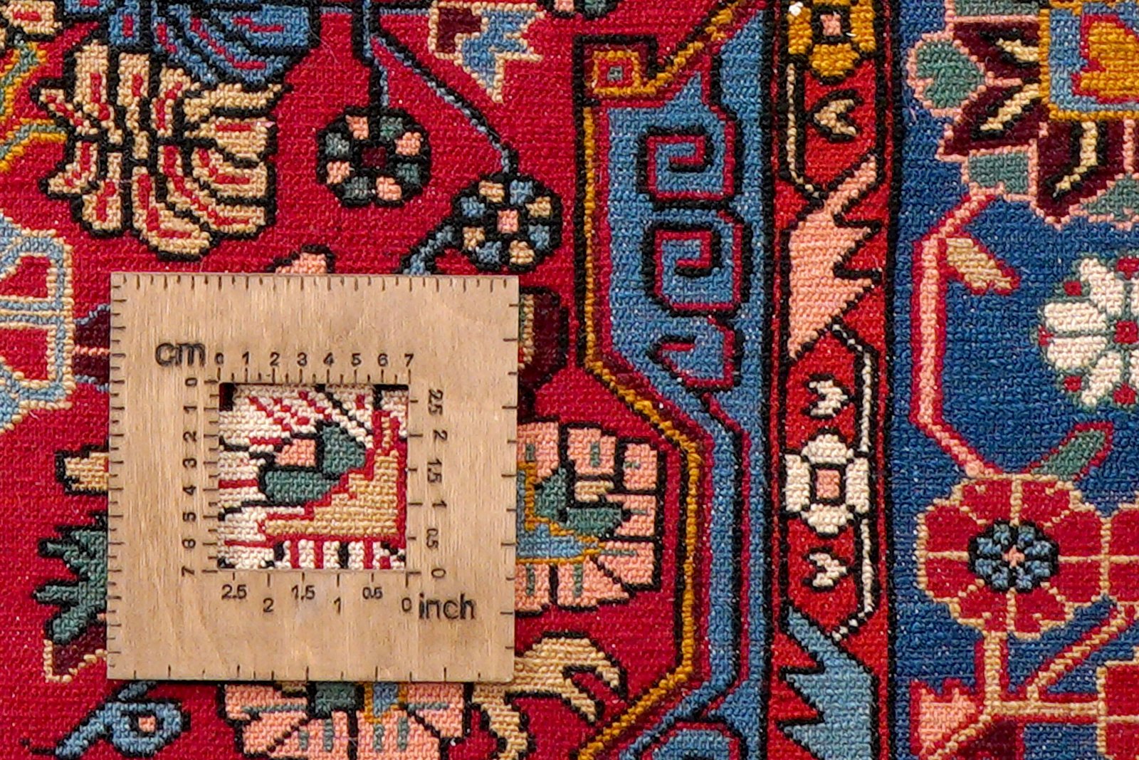 Nahavand — Hand-knotted, 156x240 cm, Red, 100% Virgin Wool | View 8