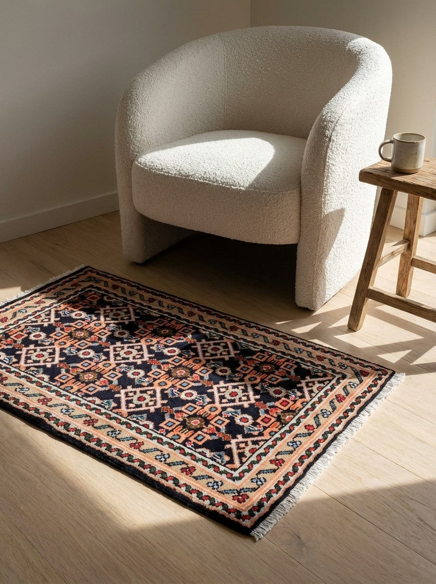 Hamadan — Hand-knotted, 60x94 cm, Blue, 100% Virgin Wool | Detail view