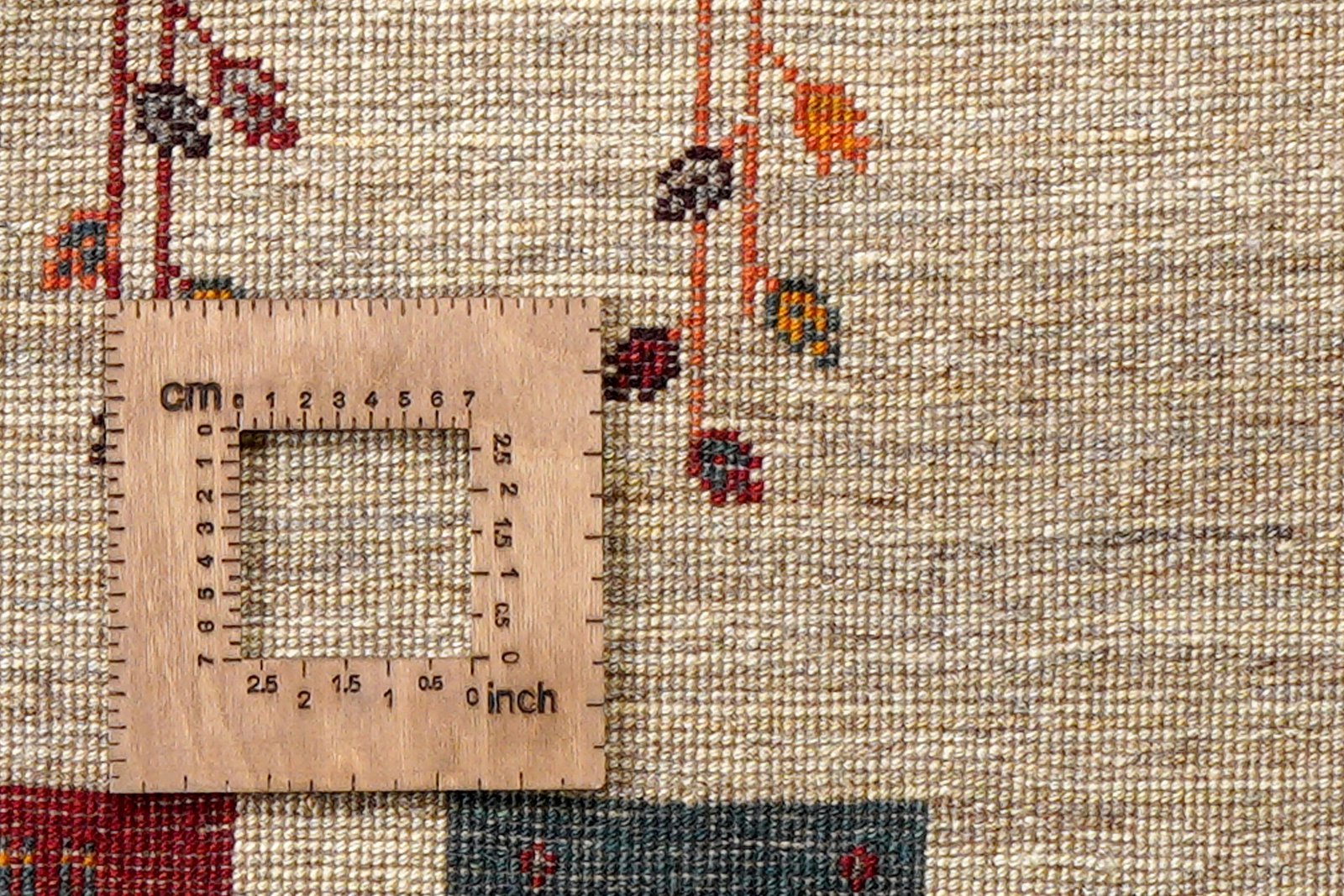 Rizbaf — Hand-knotted, 149x201 cm, Beige, 100% Virgin Wool | View 8