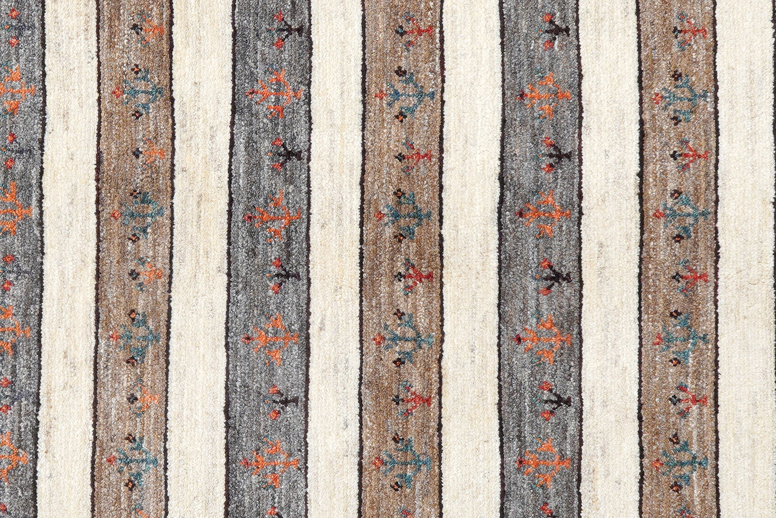 Gabbeh Sonnat — Handgefertigt, 203x152 cm, Braun, 100% Virgin Wool | View 7