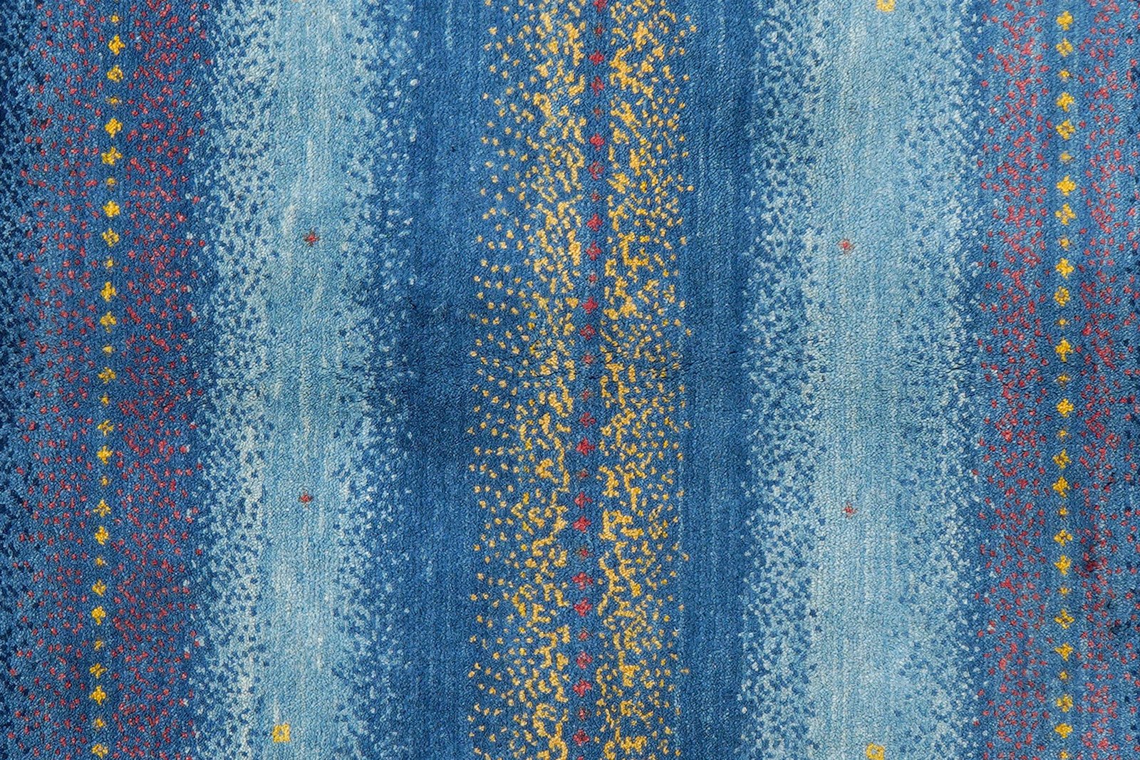 Rizbaf — Hand-knotted, 149x204 cm, Blue, 100% Virgin Wool | View 6
