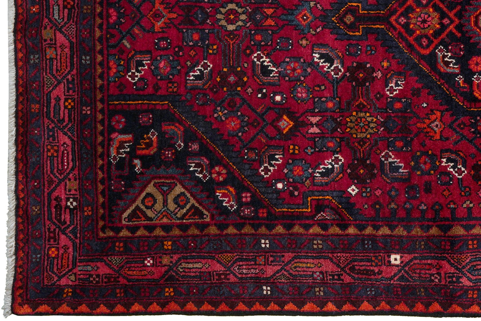 Assadabad — Hand-knotted, 127x221 cm, Red, 100% Virgin Wool | View 3