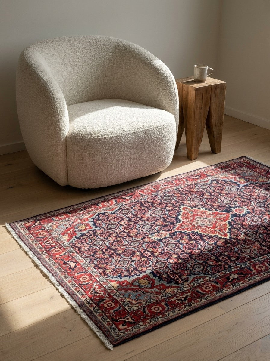 Bidjar Zandjan — Hand-knotted, 111x162 cm, Blue, 100% Virgin Wool | Detail view