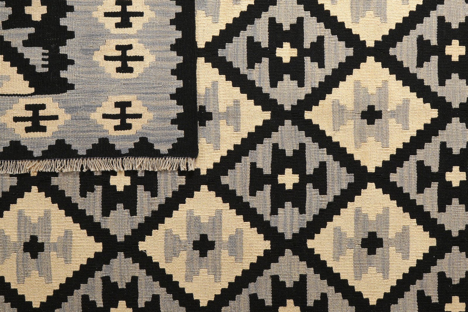 Kelim Gashgai — Handmade, 173x240 cm, Black, 100% Virgin Wool | View 6