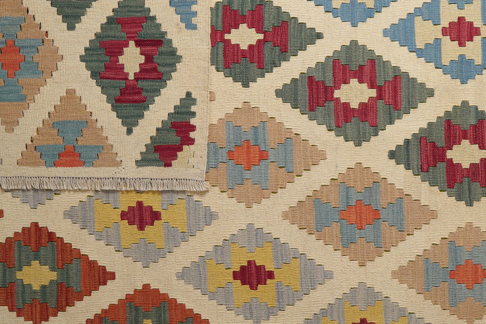 Kelim Gashgai — Handmade, 172x249 cm, Beige, 100% Virgin Wool | View 6