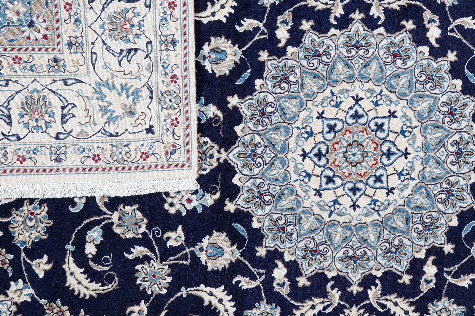 Nain 12La — Hand-knotted, 197x298 cm, Blue, 100% Virgin Wool | View 7