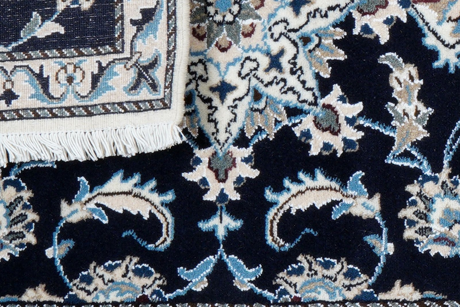 Nain 12La — Hand-knotted, 75x293 cm, Blue, 100% Virgin Wool | View 7