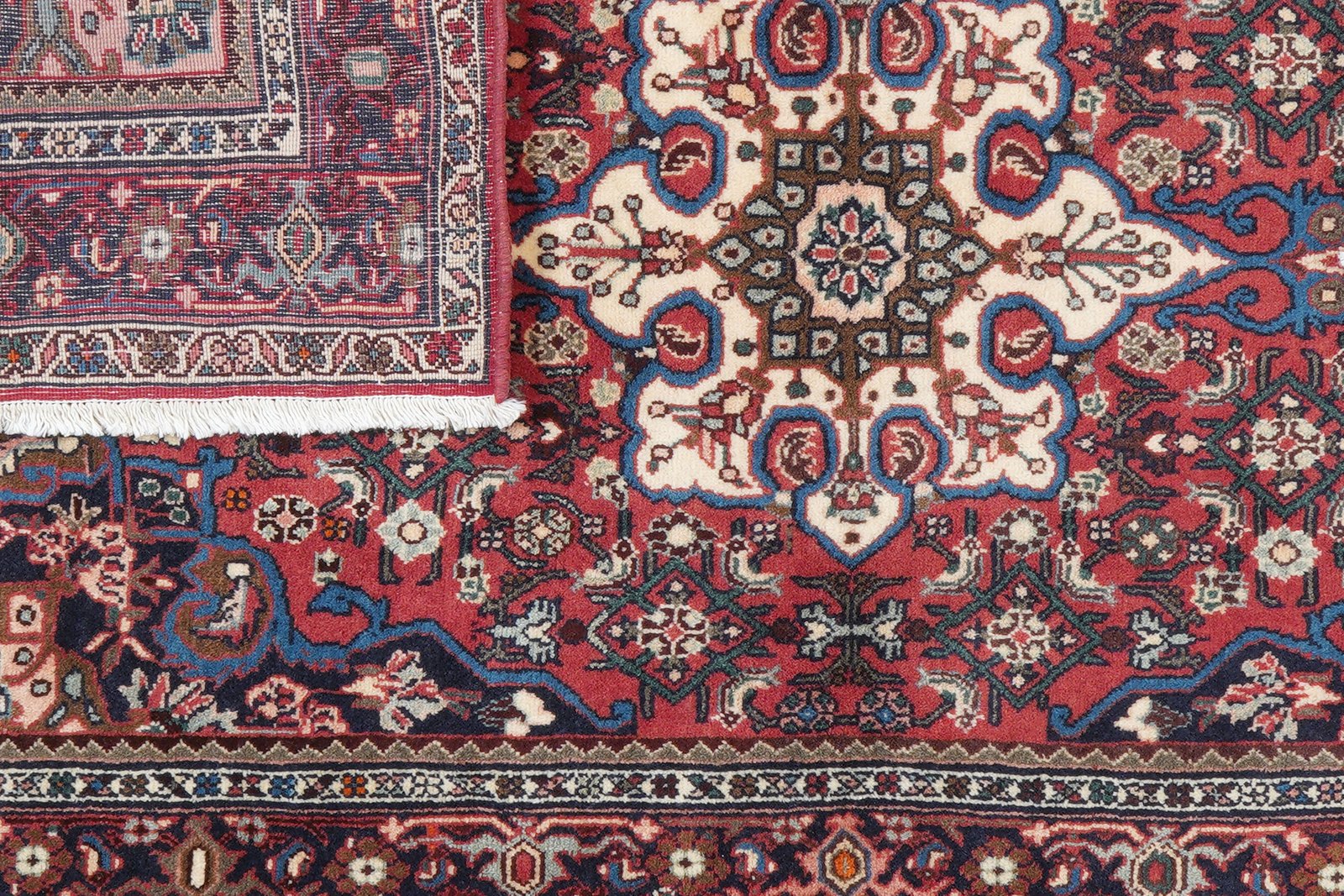Bidjar Zandjan — Hand-knotted, 100x167 cm, Red, 100% Virgin Wool | View 7