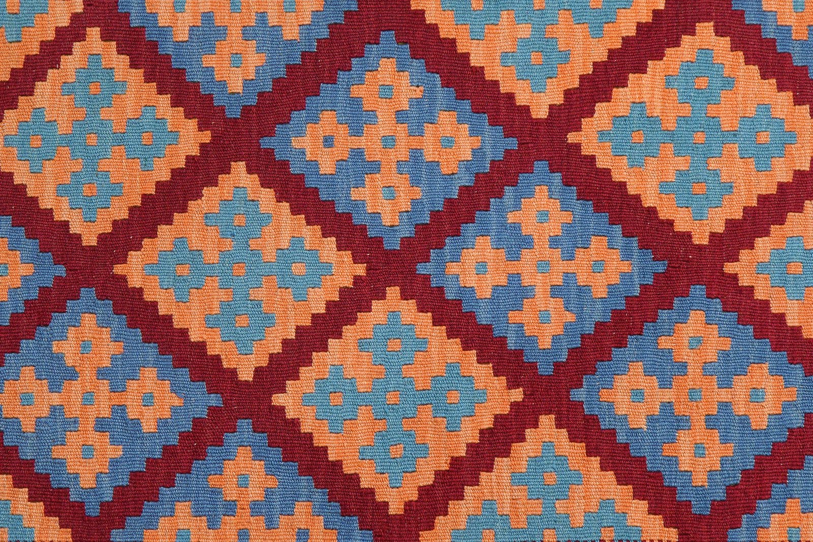 Kelim Gashgai — Handmade, 124x178 cm, Red, 100% Virgin Wool | View 5