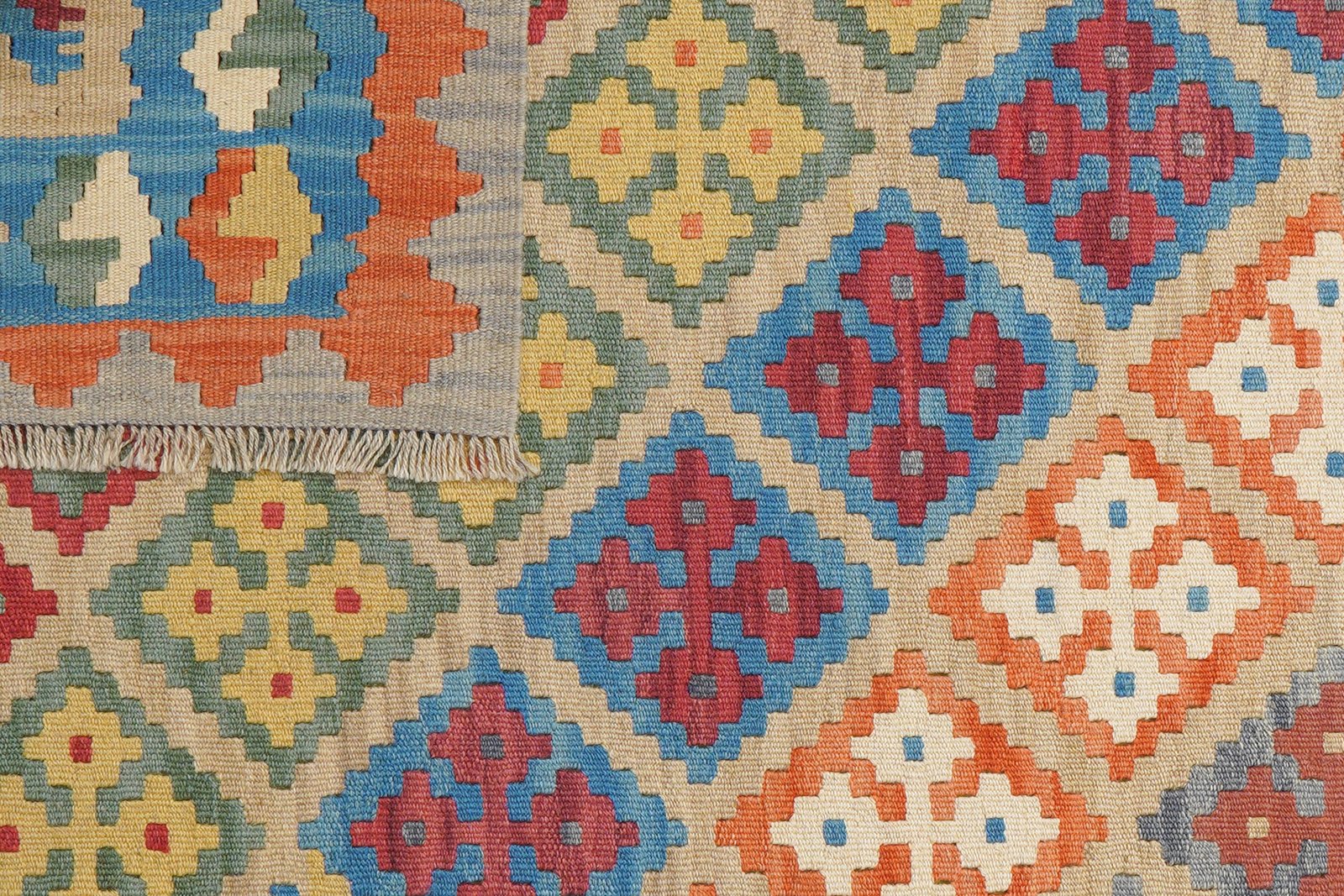 Kelim Gashgai — Handmade, 130x180 cm, Beige, 100% Virgin Wool | View 6