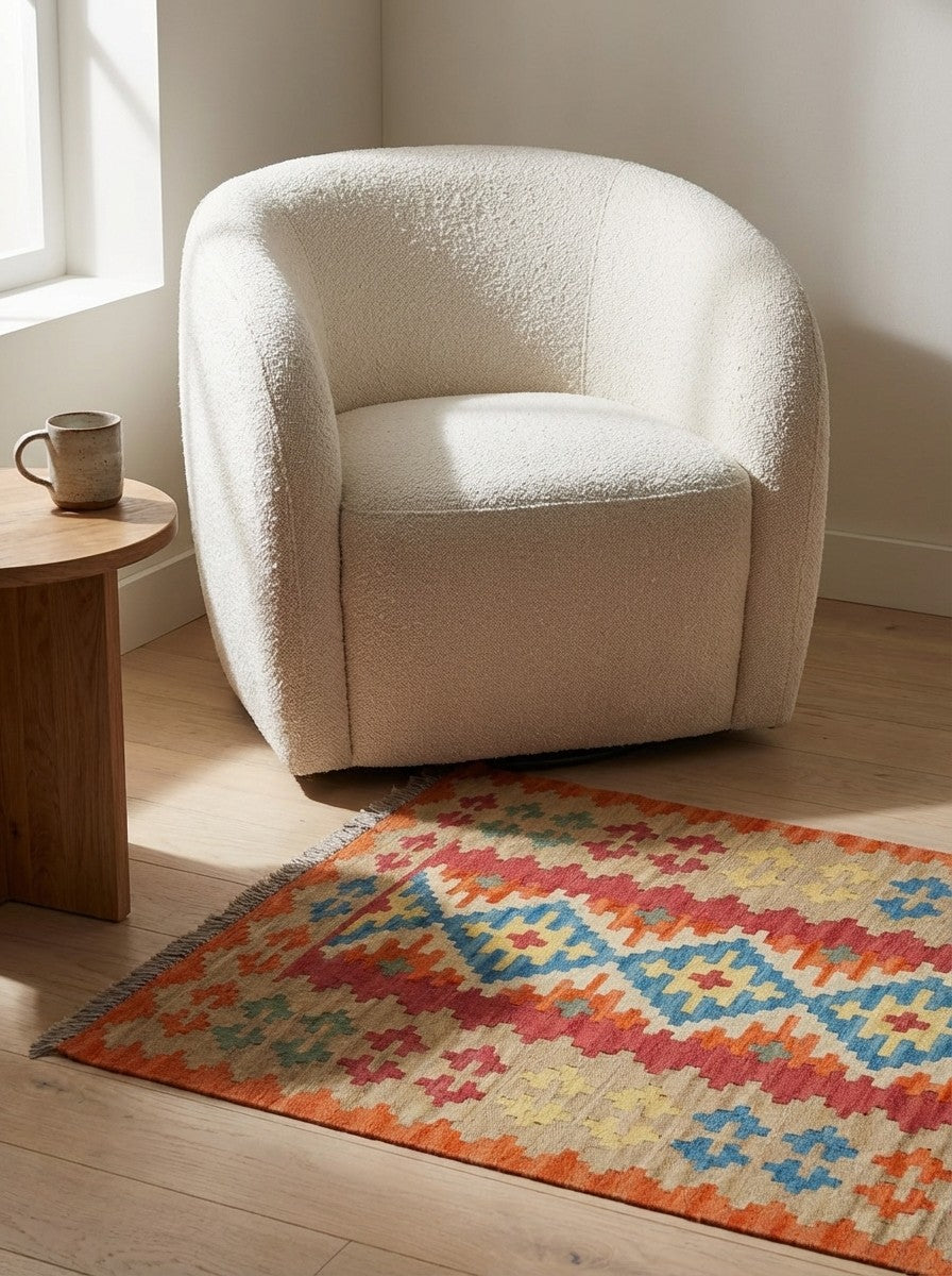 Kelim Gashgai — Handmade, 88x201 cm, Red, 100% Virgin Wool | Detail view