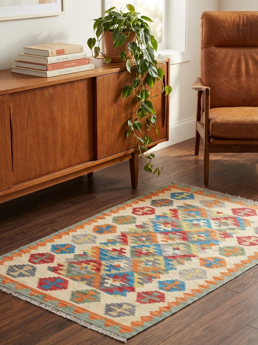 Kelim Gashgai — Handmade, 101x153 cm, Multicolor, 100% Virgin Wool | Back view