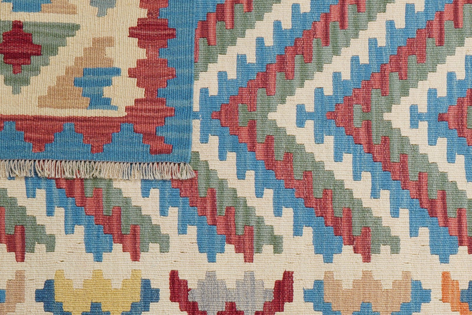 Kelim Gashgai — Handmade, 122x179 cm, Multicolor, 100% Virgin Wool | View 6