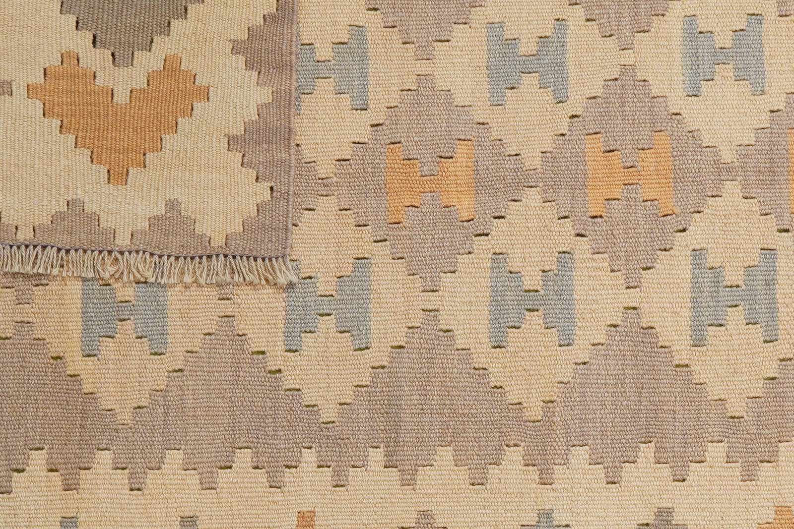 Kelim Gashgai — Handmade, 121x175 cm, Beige, 100% Virgin Wool | View 6