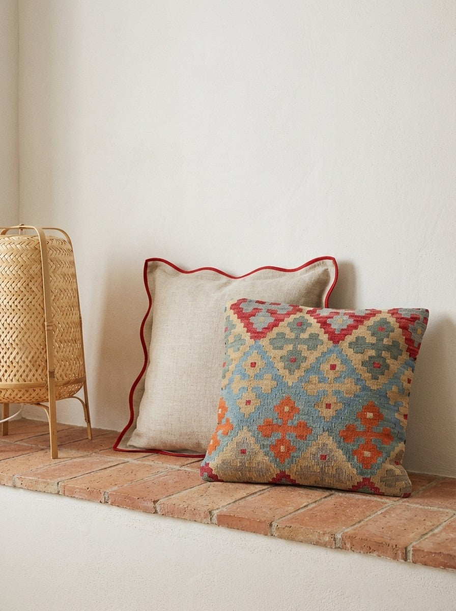 Kelim Kissen — Handmade, 65x65 cm, Multicolor, 100% Virgin Wool | Back view