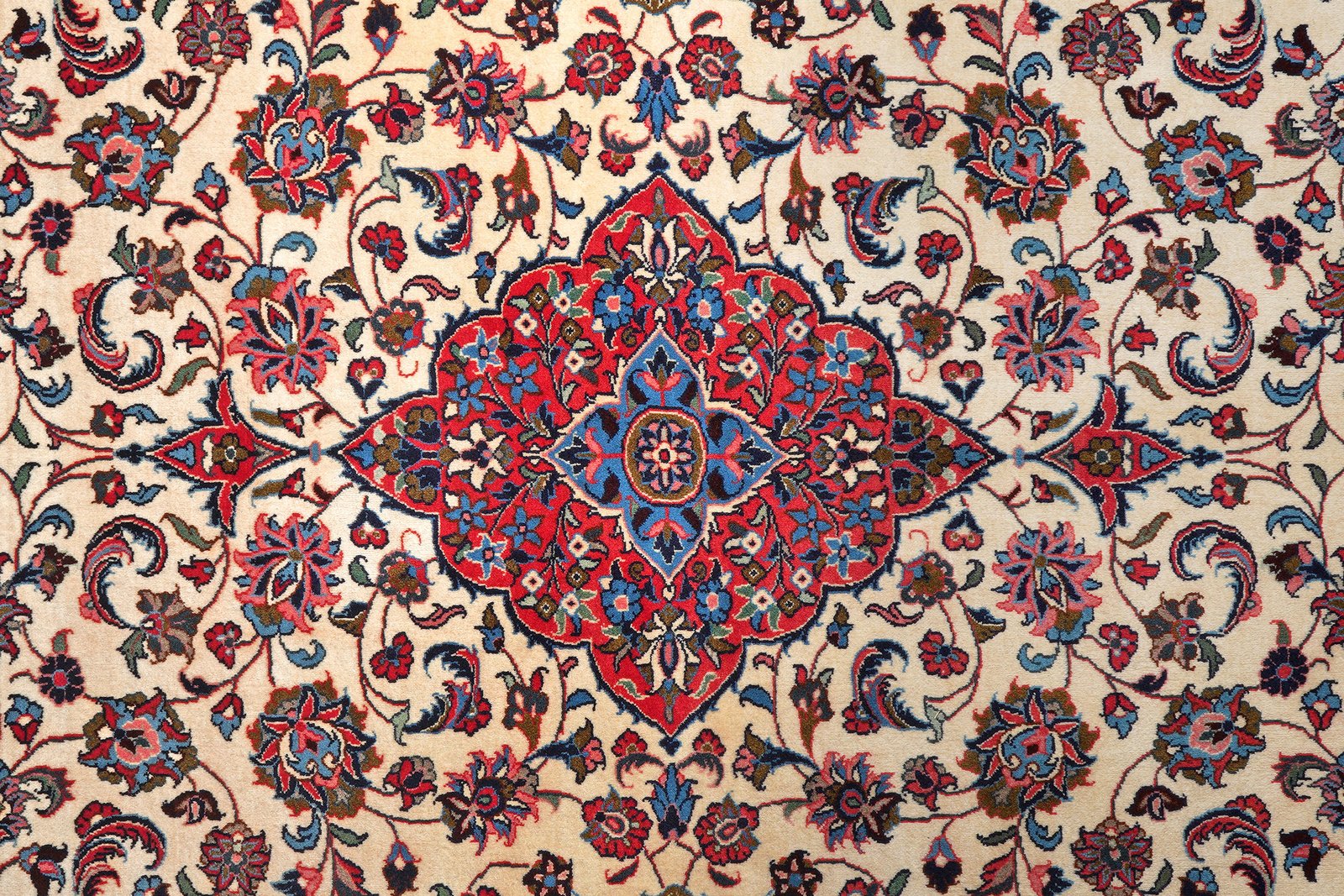 Sarough — Hand-knotted, 203x307 cm, Beige, 100% Virgin Wool | View 6