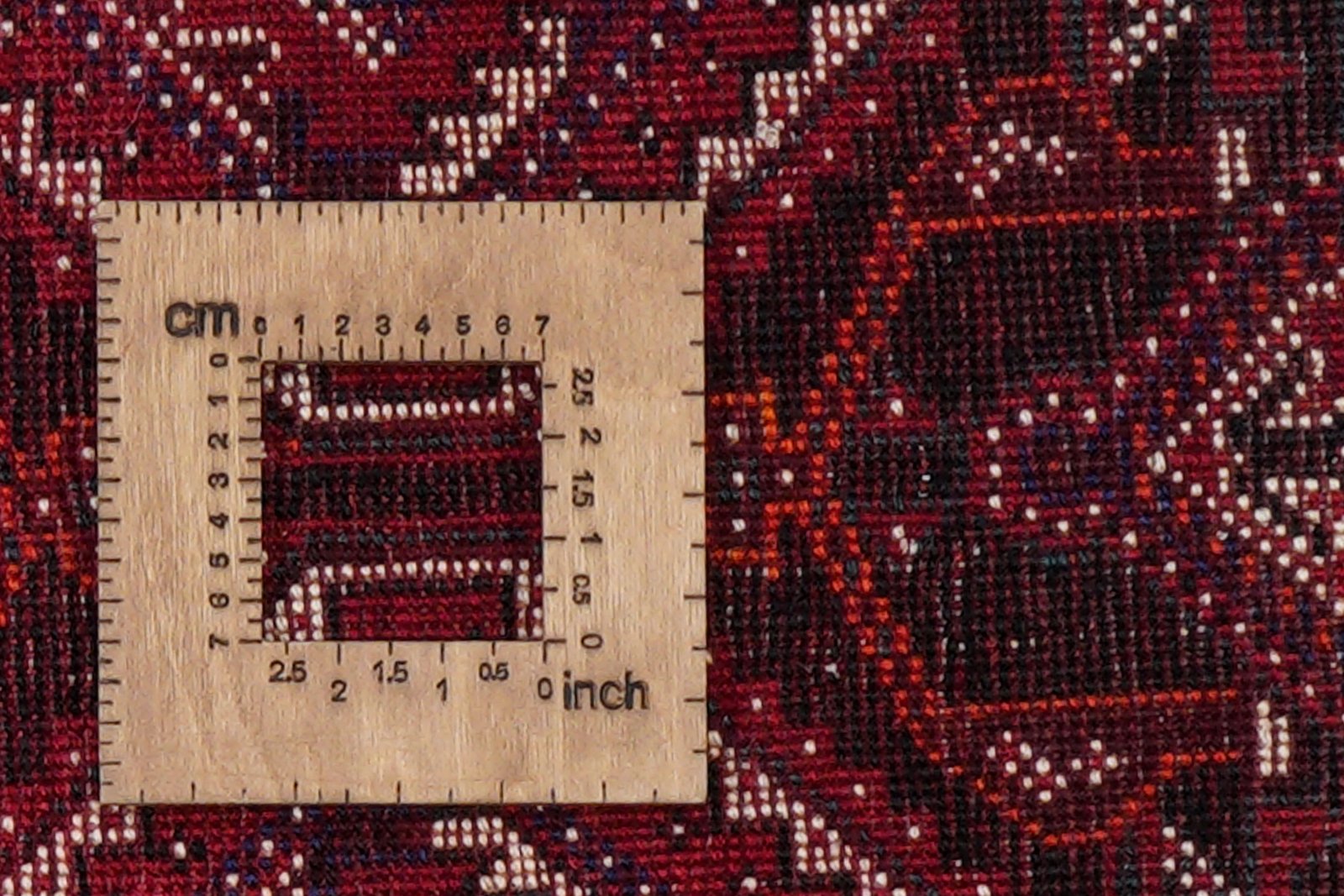 Shiraz — Hand-knotted, 102x149 cm, Red, 100% Virgin Wool | View 8
