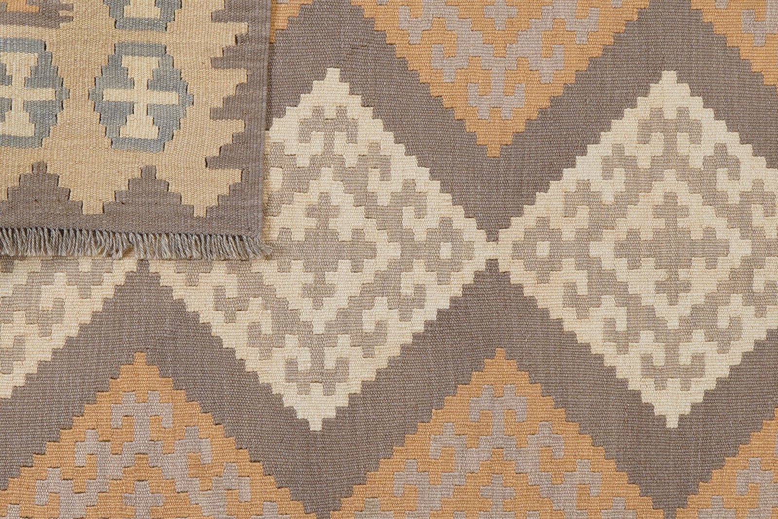 Kelim Gashgai — Handmade, 125x177 cm, Grey, 100% Virgin Wool | View 6