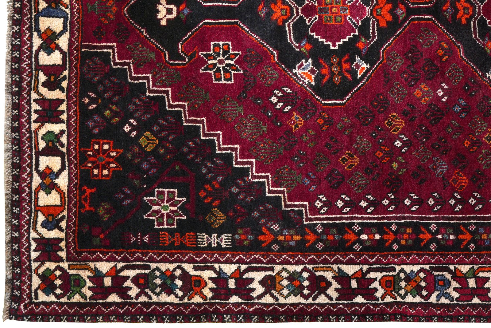 Shiraz — Hand-knotted, 178x267 cm, Red, 100% Virgin Wool | View 3