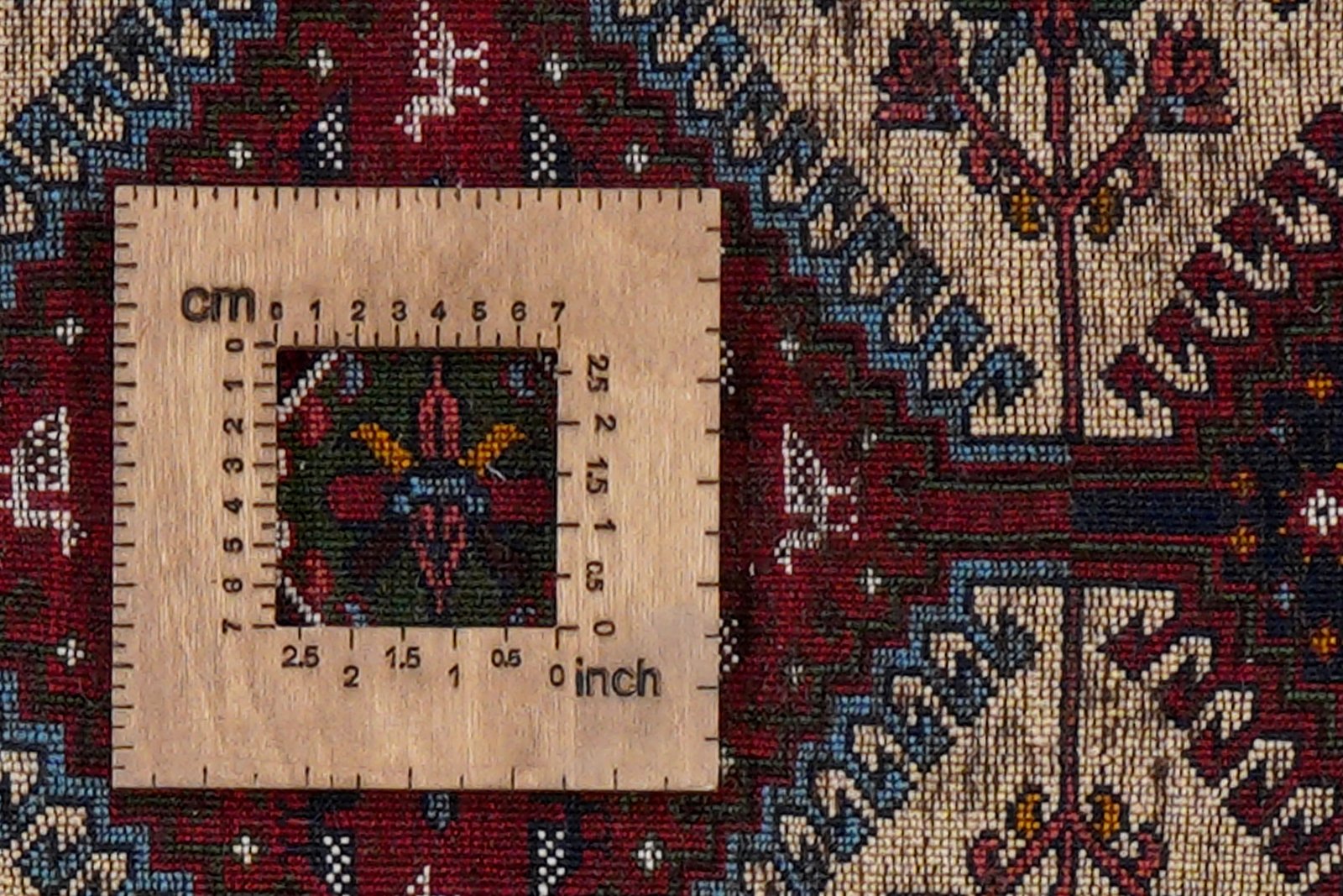 Yalameh — Hand-knotted, 113x155 cm, Beige, 100% Virgin Wool | View 8