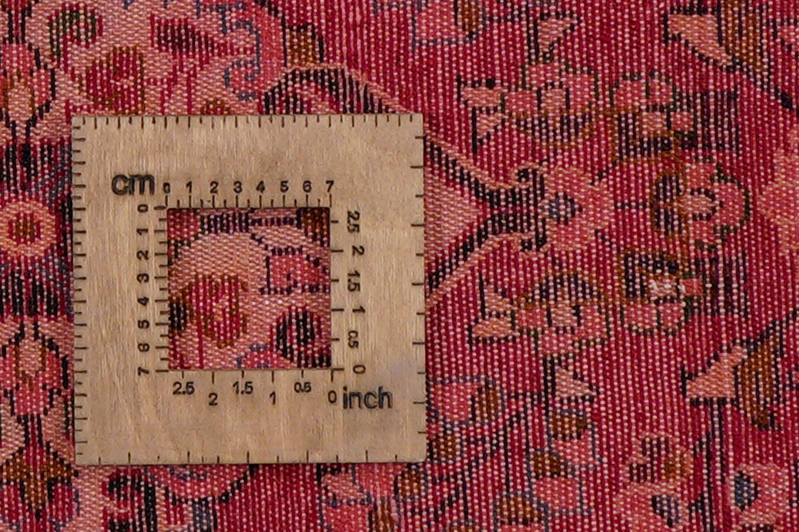 Lilian — Hand-knotted, 70x126 cm, Red, 100% Virgin Wool | View 8