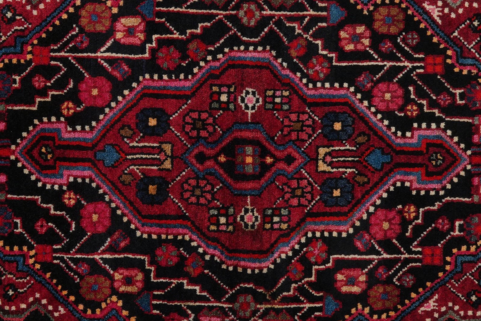 Djozan — Hand-knotted, 100x167 cm, Blue, 100% Virgin Wool | View 6