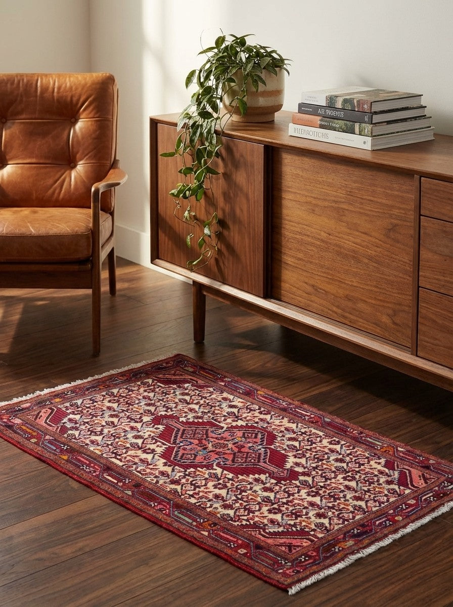 Assadabad — Hand-knotted, 79x130 cm, Beige, 100% Virgin Wool | Back view