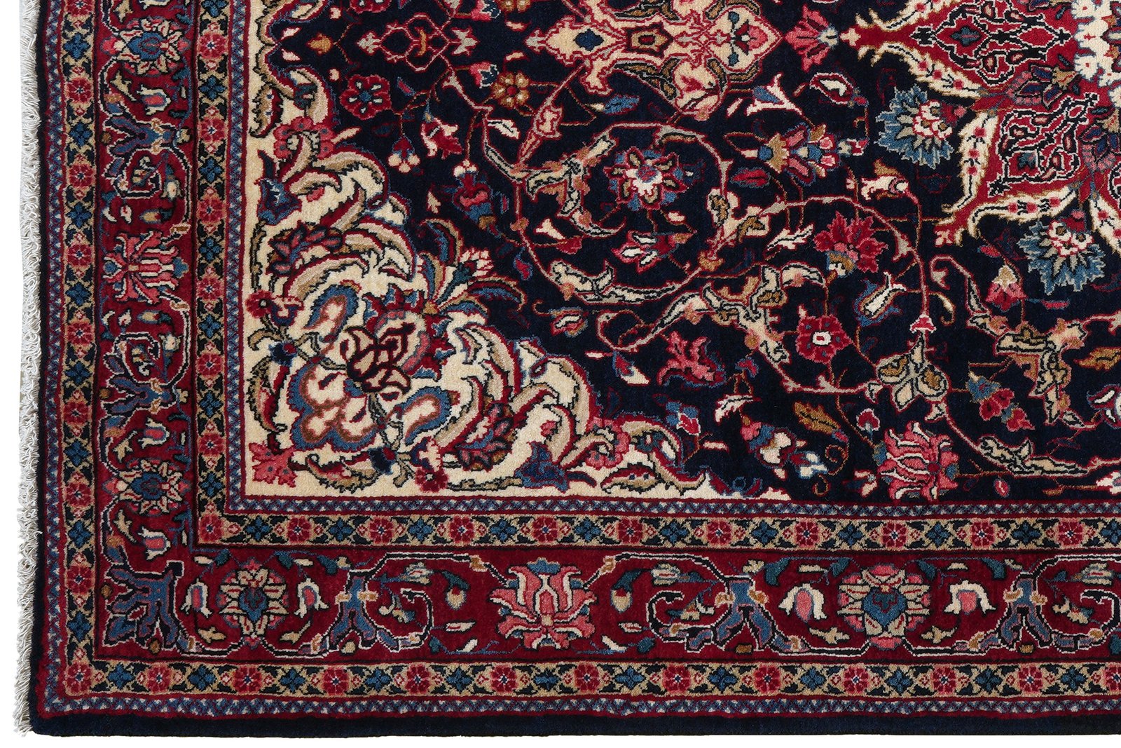 Sarough — Hand-knotted, 137x217 cm, Blue, 100% Virgin Wool | View 3
